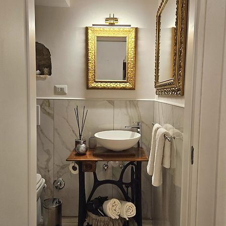 Niloufar Residence Napoli ภายนอก รูปภาพ