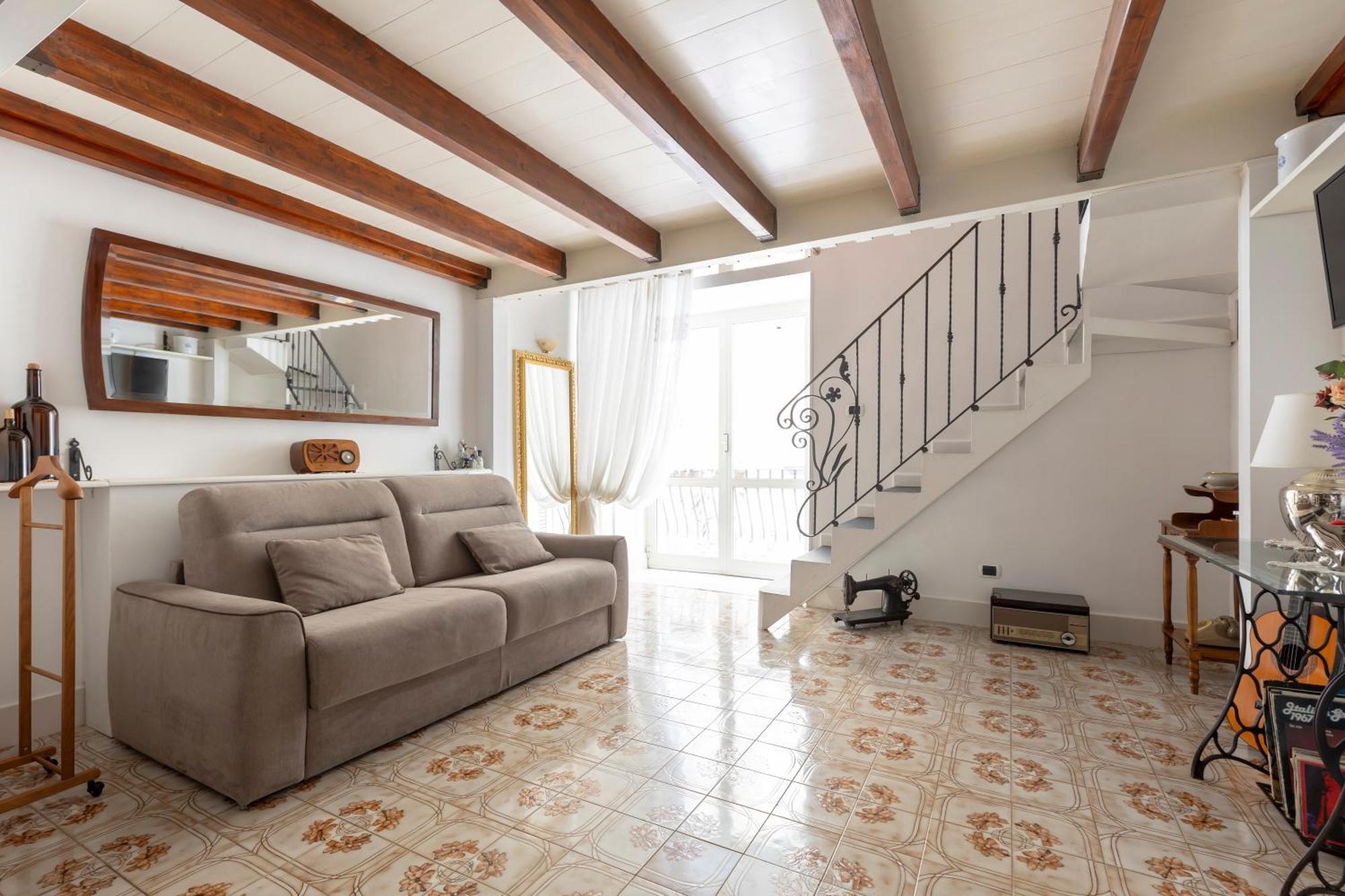 Niloufar Residence Napoli ภายนอก รูปภาพ