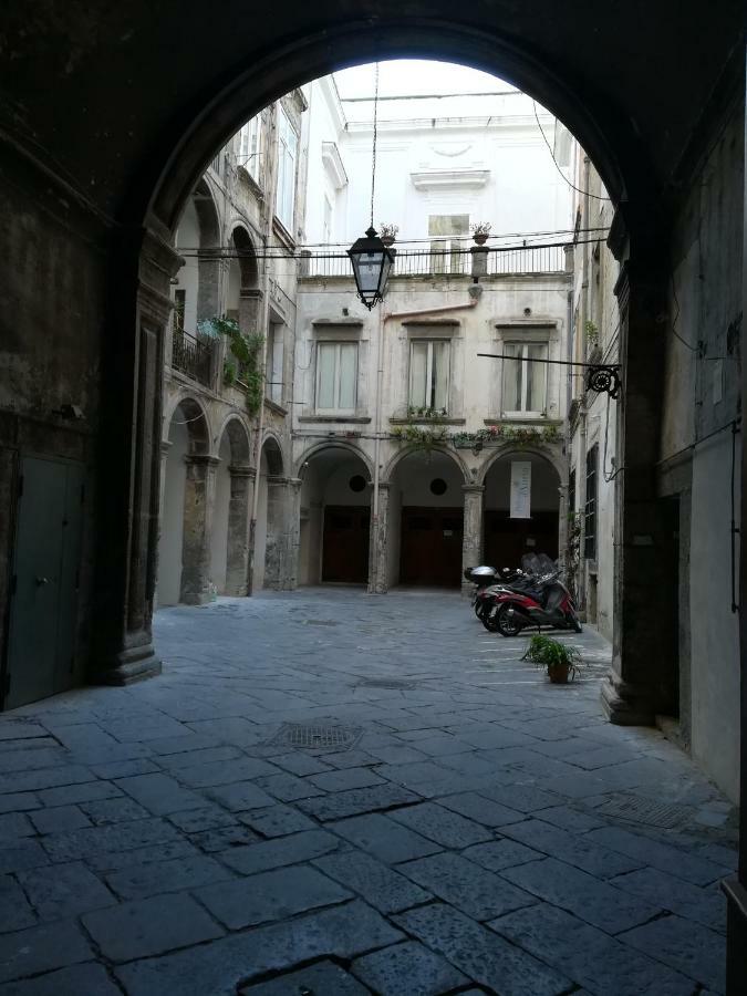 Niloufar Residence Napoli ภายนอก รูปภาพ